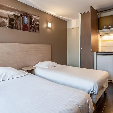 Comfort Les Hauts D'annecy 3* 阿讷西