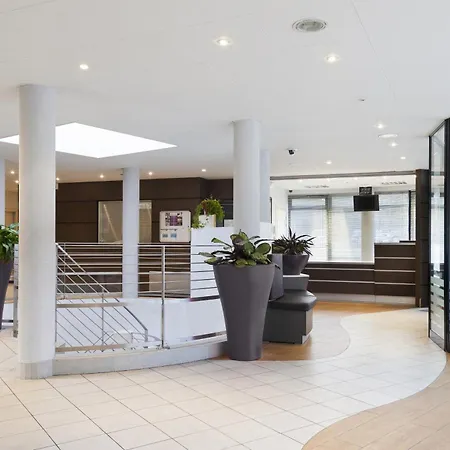 Comfort Les Hauts D'annecy Hotel 3*