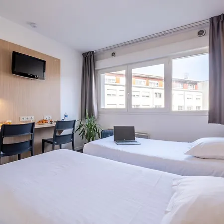 Comfort Les Hauts D'annecy Hotel Annecy