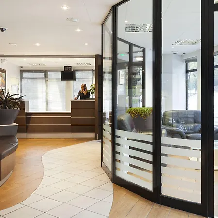 Comfort Les Hauts D'annecy Hotel