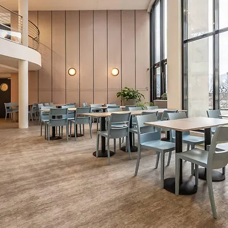 Comfort Les Hauts D'annecy Hotel