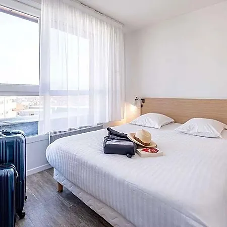 Otel Comfort Les Hauts D'annecy 3*